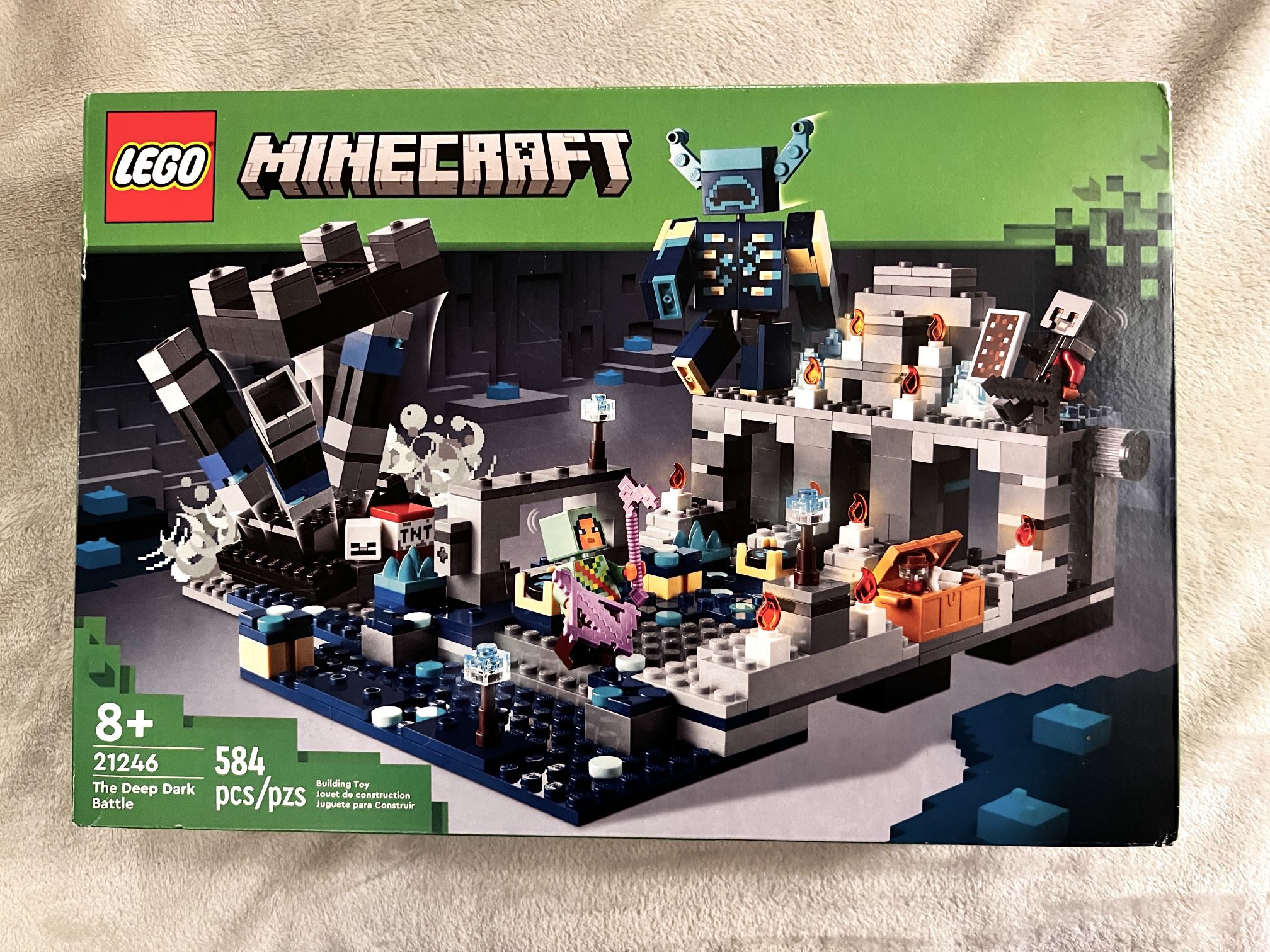 Lego Minecraft NEW! (MSRP $51.99 Not Including Taxes)