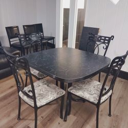 Table 4 Chairs & Leaf 99$ 