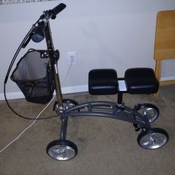 Drive Medical Dual Pad Steerable Knee Walker with Basket