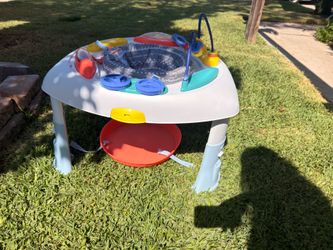 nfantino 3-in-1 Sit, Play & Go Let’s Make Music Entertainer & Play Table