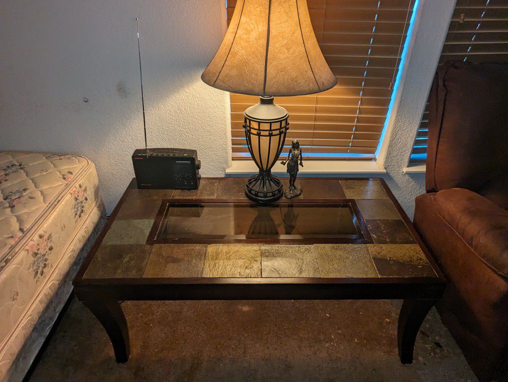 Fire Sale: Coffee and End Table Set