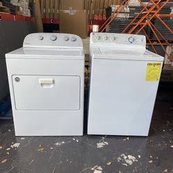 Washer Dryer General Electric Maytag Located In Kendall Like NEW