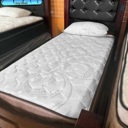 Twin Solid Wood Bed Frame With Mattress New