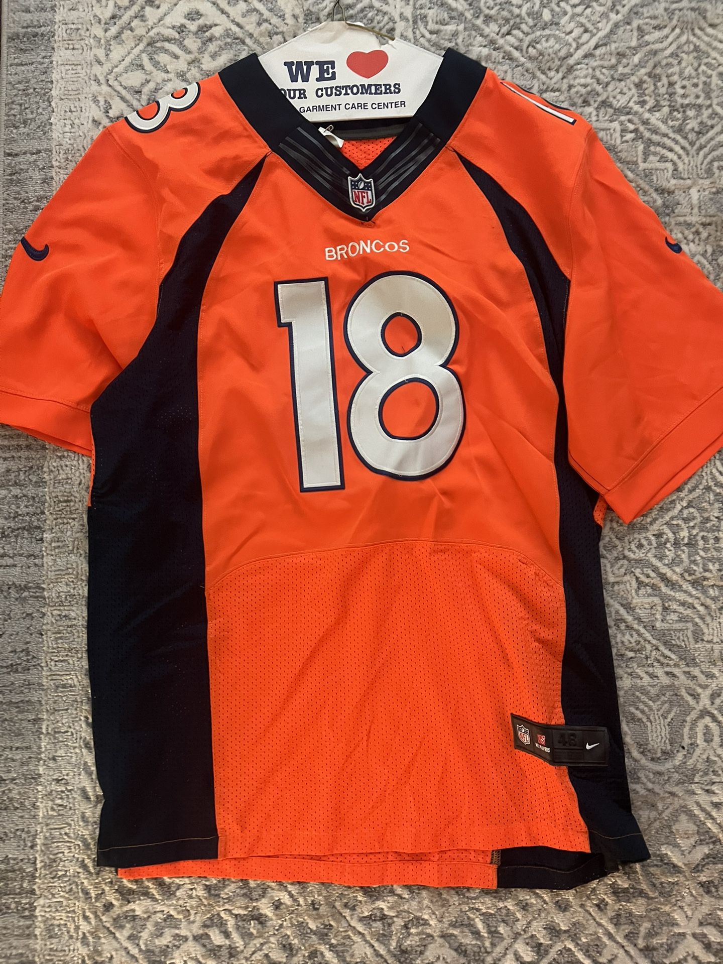 Authentic Broncos jersey   Men's Denver Broncos Peyton Manning  Size 48