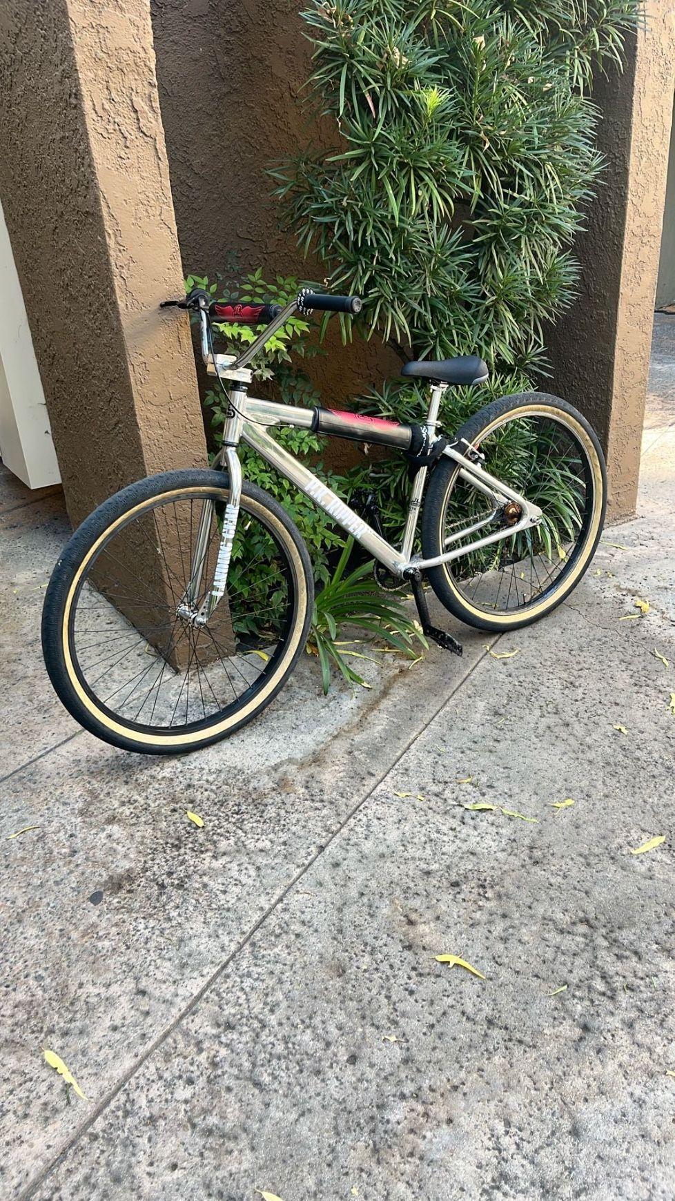 SE BIKE Read Description