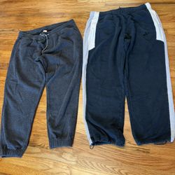 2 Pairs Of Men’s Xxl Sweatpants