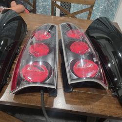 Luces Traseras Yukon GMC Denaly 2011