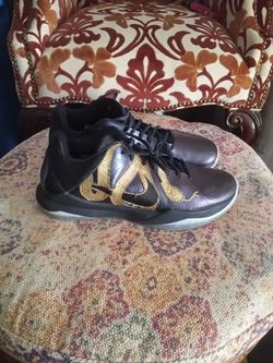 Kobe 5 proto year of the mamba