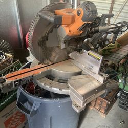 RIDGID 12-inch Dual Bevel Sliding Miter Saw + sliders