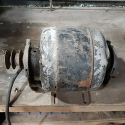1/2 Hp 1,725 Rpm. Motor