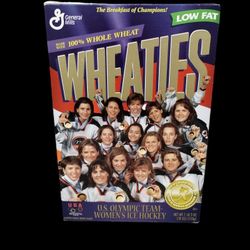 1998 General Mills WHEATIES  box ~ US Women's Olympic Ice Hockey Team

Great shape. Normal wear