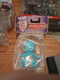 Ever After High Dragon Games Dragon Figure
