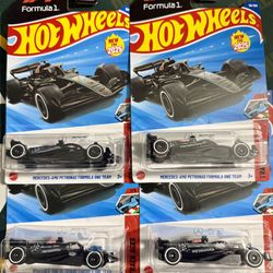Hot Wheels Mattel 2025 F1 Team Mercedes AMG Petronas 1/5 Lot Of 4