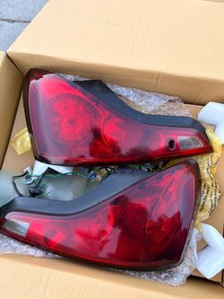 Oem g37 coup tail lights 2008-2013