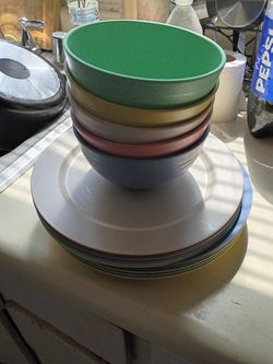 Bowls plates
