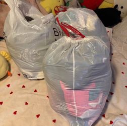 3 bags of women’s clothes +1 boys bag