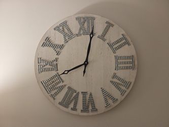 Wall Clock (Off White)