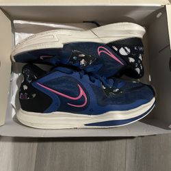 Nike Kyrie Low 5