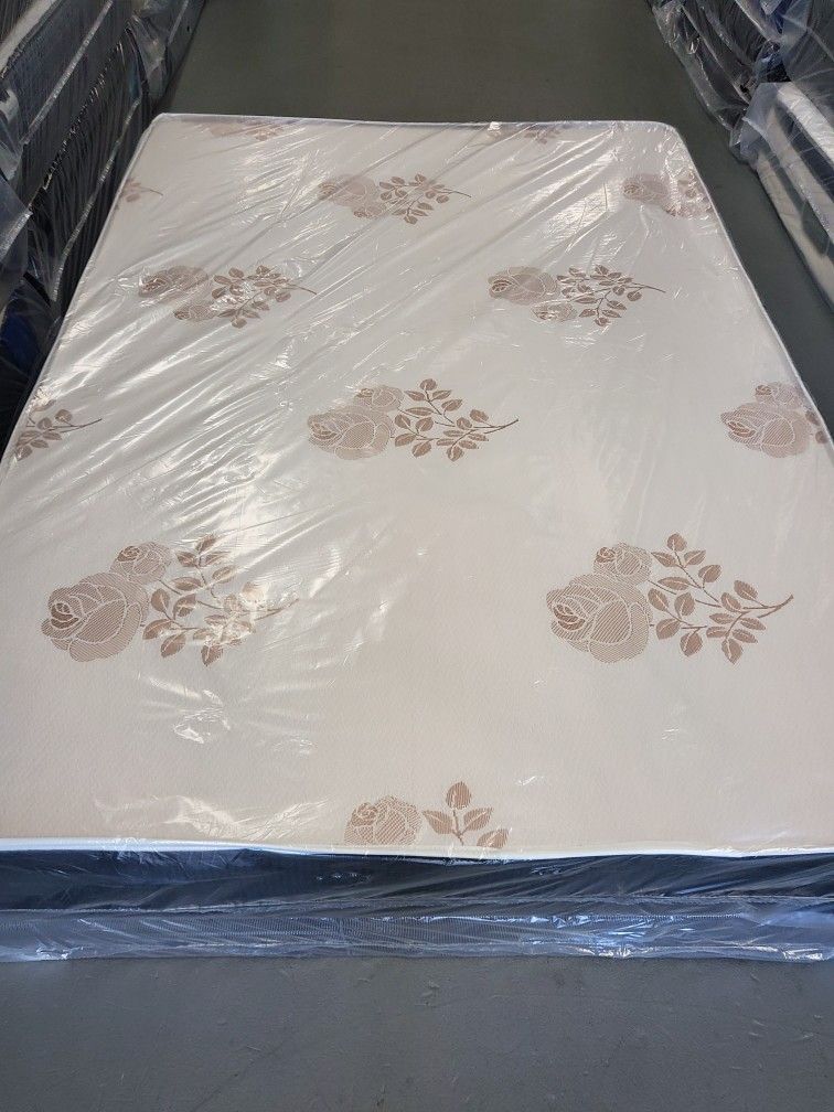 New Full Mattress And Boxspring Set 2pc !!! Furniture