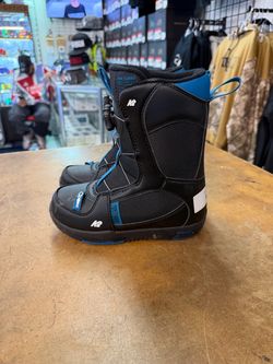 K2 boa size 2 kids snowboard boots certified with warranty located at sin city snowboards