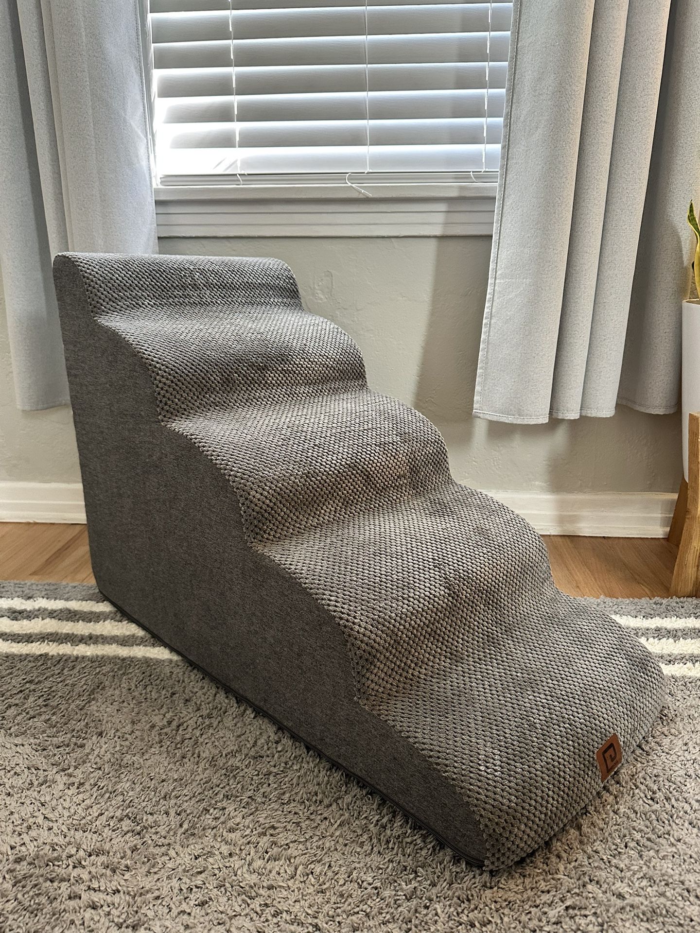 Dog or Cat Stairs/Ramp