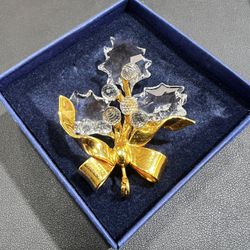 Swarovski crystal ornament holly leaf and berries w gold tone bow