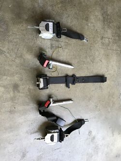 BMW 3-Series E90 E91 328i 330i SET OF REAR SEAT BELTS