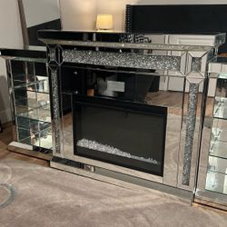 Electric Fireplace/speaker With Multicolor Led Lights 