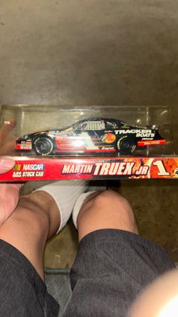 Martin Truex jr 1 nascar stock car model