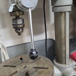 Bench-top drill press