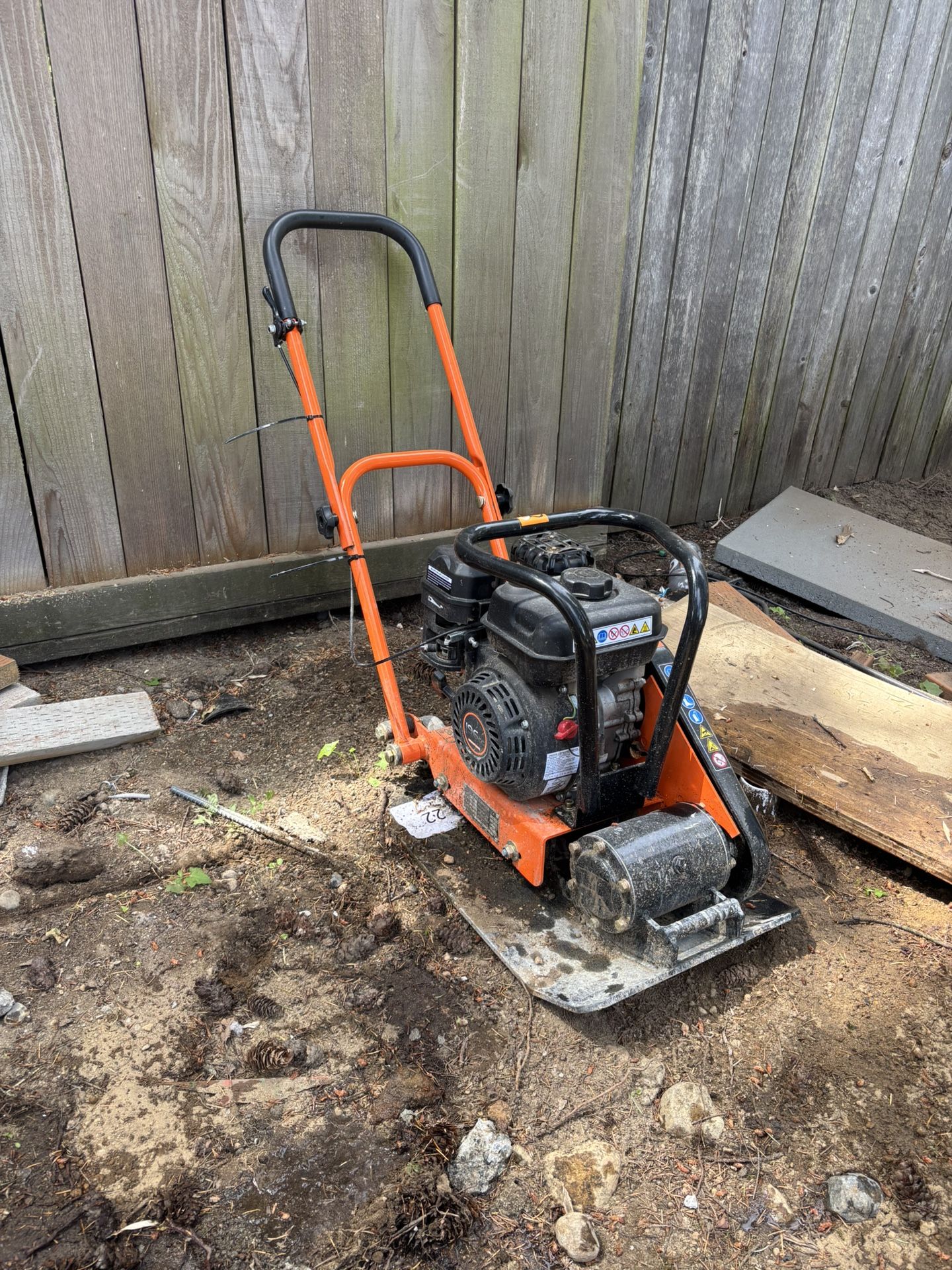 VEVOR 6.5HP Plate Compactor