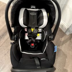 GRACO INFANT CAR SEAT