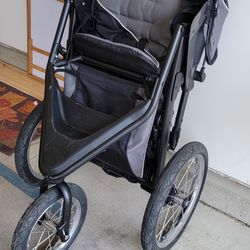 Graco FastAction Fold Jogging Stroller