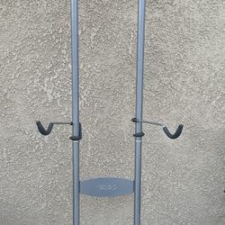 Delta Michelangelo 2-Bike Gravity Stand – No Drill Wall Rack 