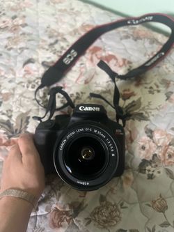 Canon EOS Rebel T100 Digital SLR Camera