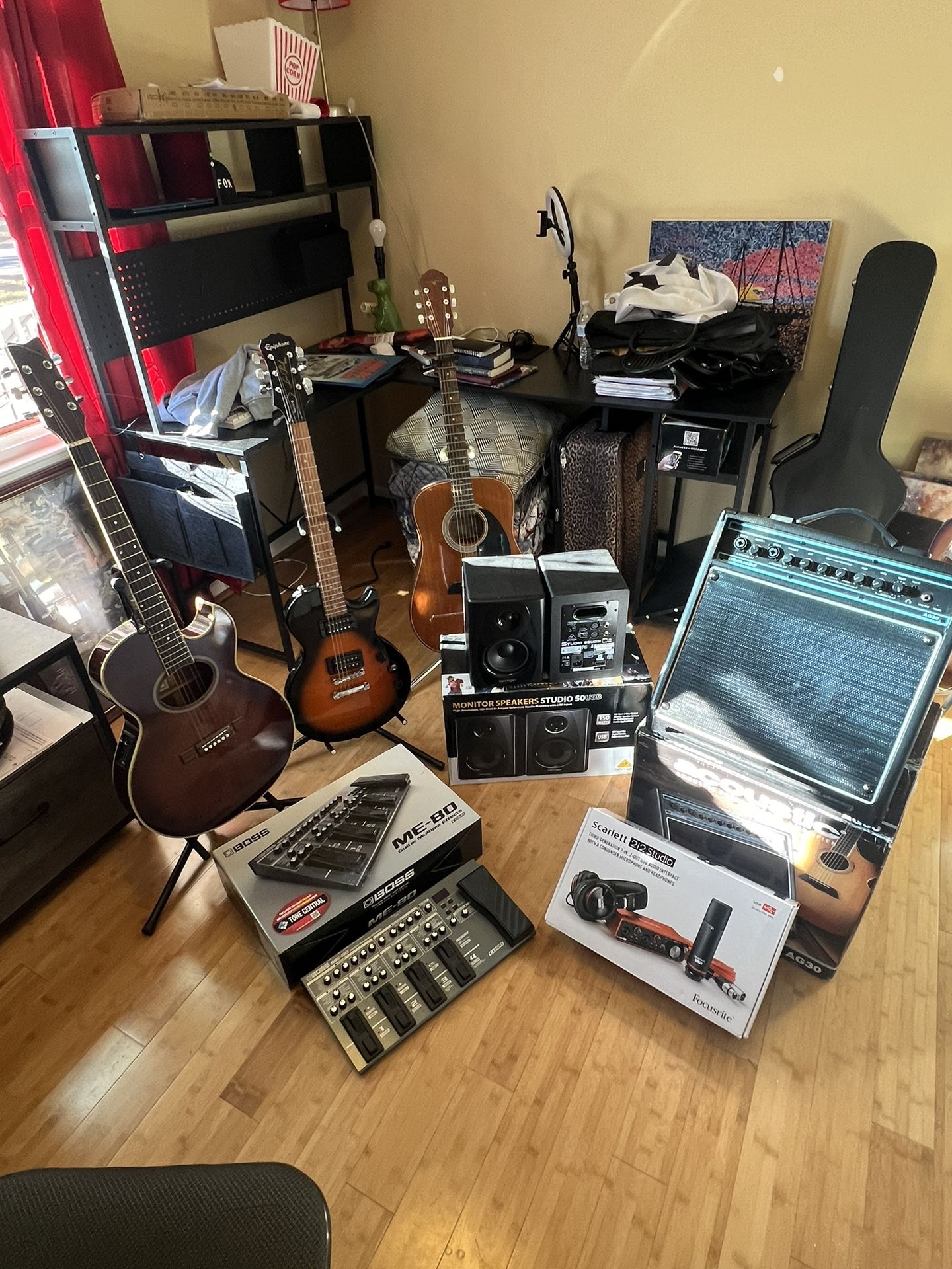 Guitars/amp/