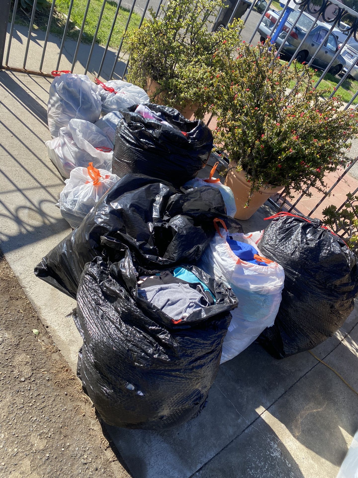 Free Bags Of Clothes!! Must Take All! Pick Up Only!!