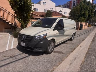 2023 Mercedes-Benz Metris