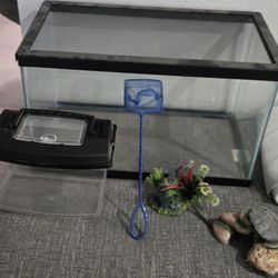 Fish Tank With The Sum Of Toys