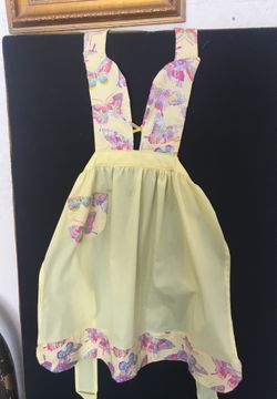 Child’s aprons
