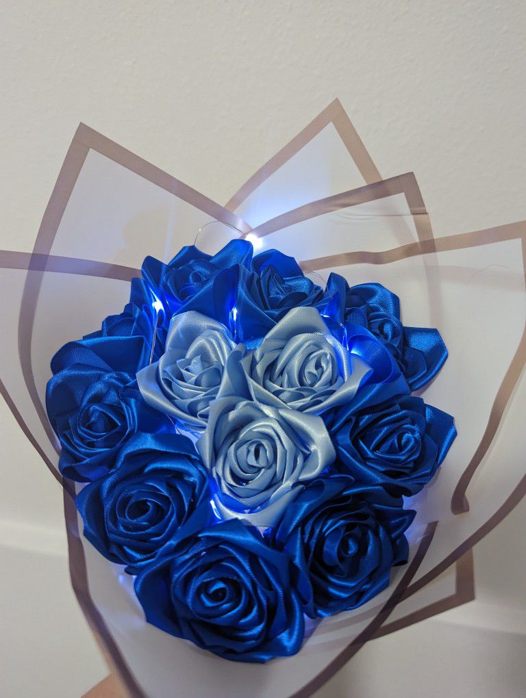 Ribbon Rose Bouquet With Light