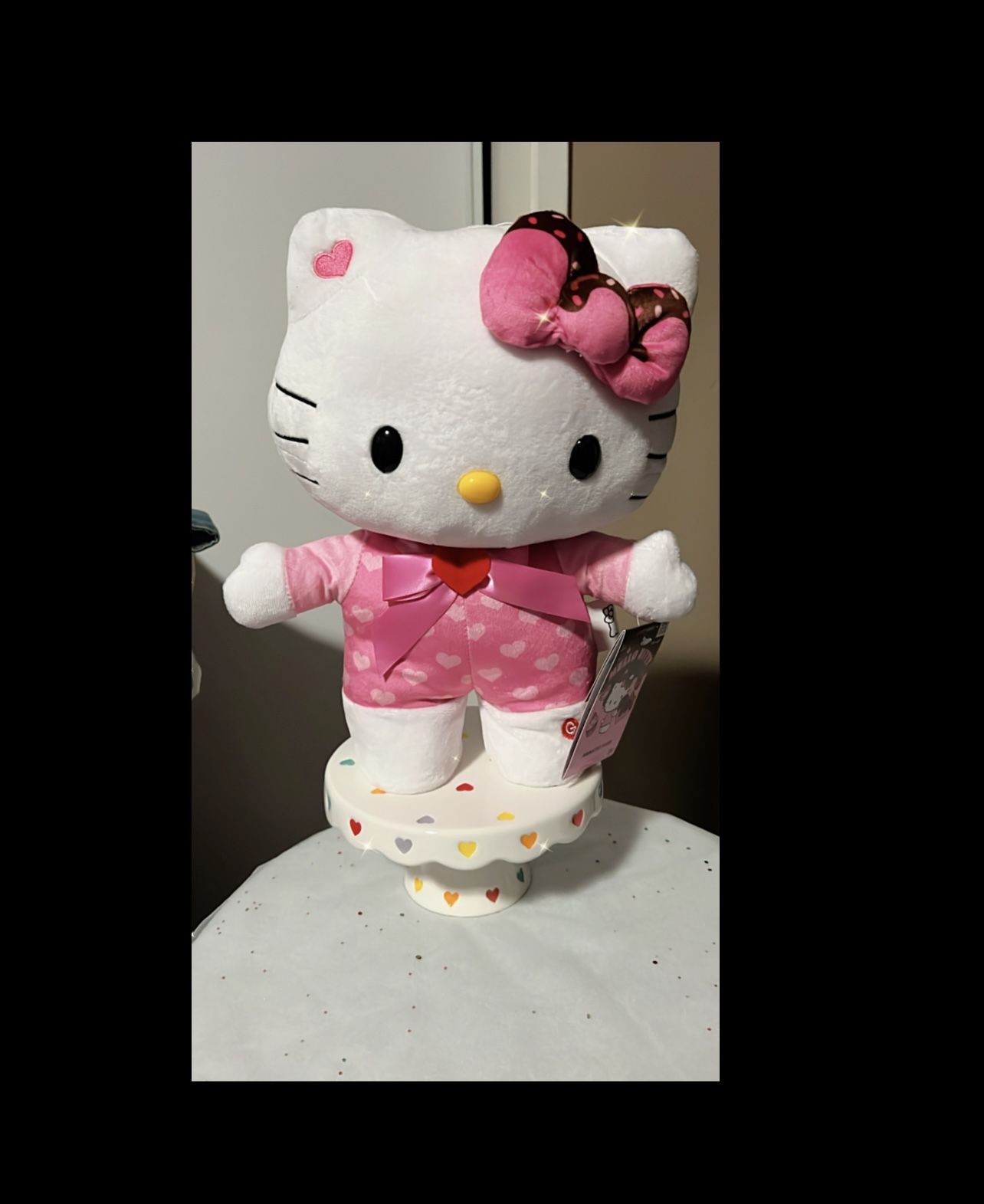 Hello Kitty Animated Plush Valentines Greeter Side Stepper 2024 CVS BNWT ❌Price is Firm Please No Offers❌