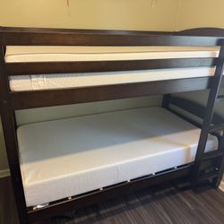 Bunk Beds With Mattresses 