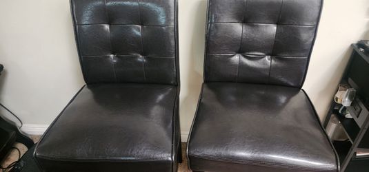 2 chairs