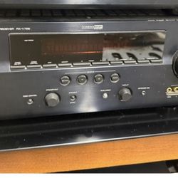 Yamaha Stereo Receiver