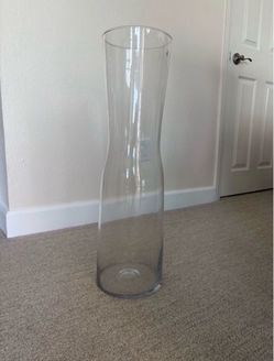 Vase, height 25,5 inch., width 6,5 inch.