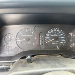 1997 dodge ram 2500 motor 8.0 51000 millas