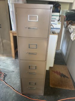 4~DRAWER FILING CABINET WITH KEY LOCK