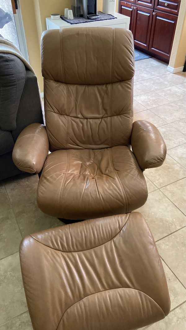 Lounge chair for Sale in San Diego, CA OfferUp