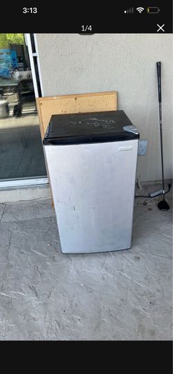 Mini Fridge